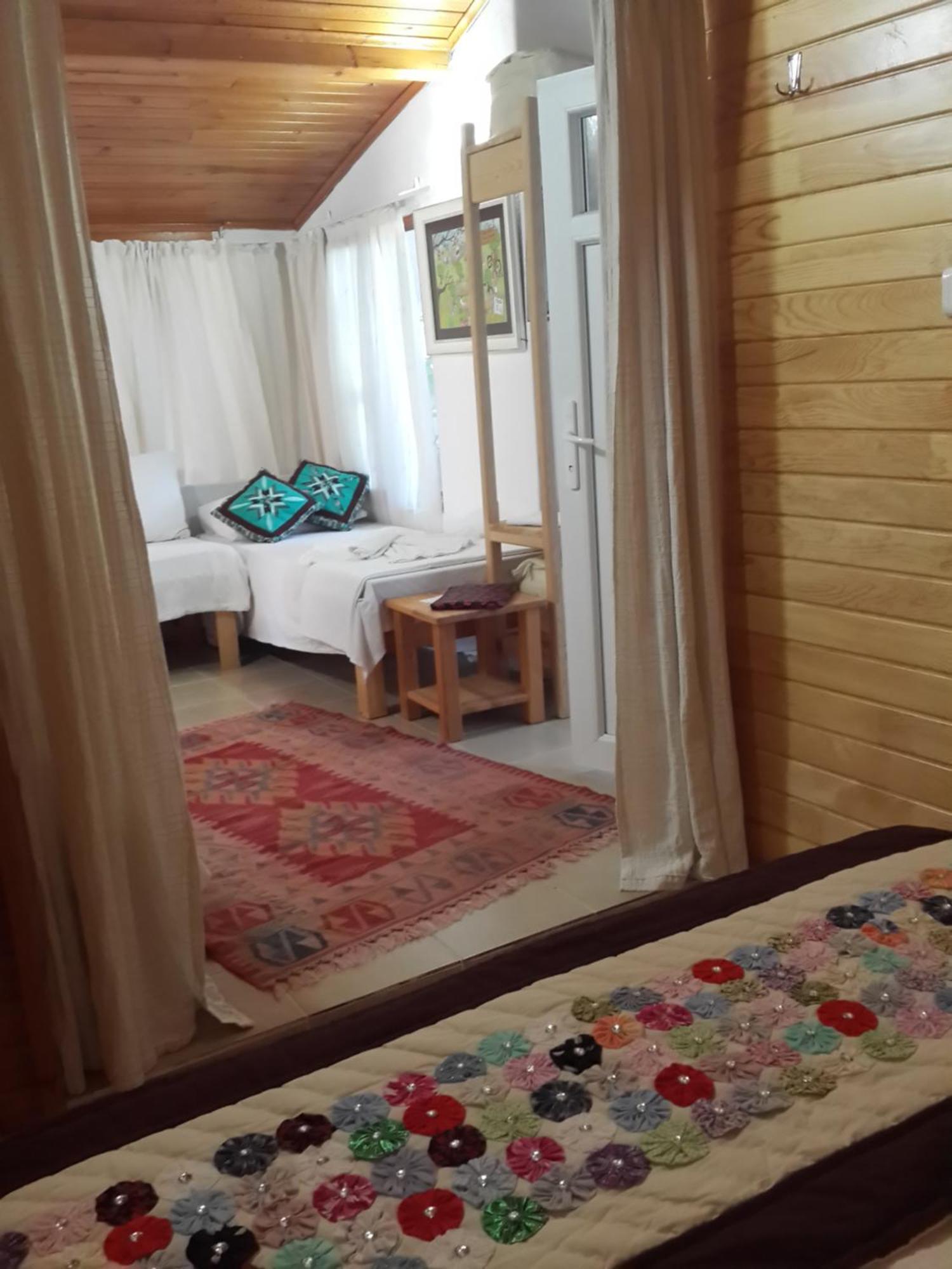 Cirali Kus Yuvasi Bed & Breakfast Ngoại thất bức ảnh