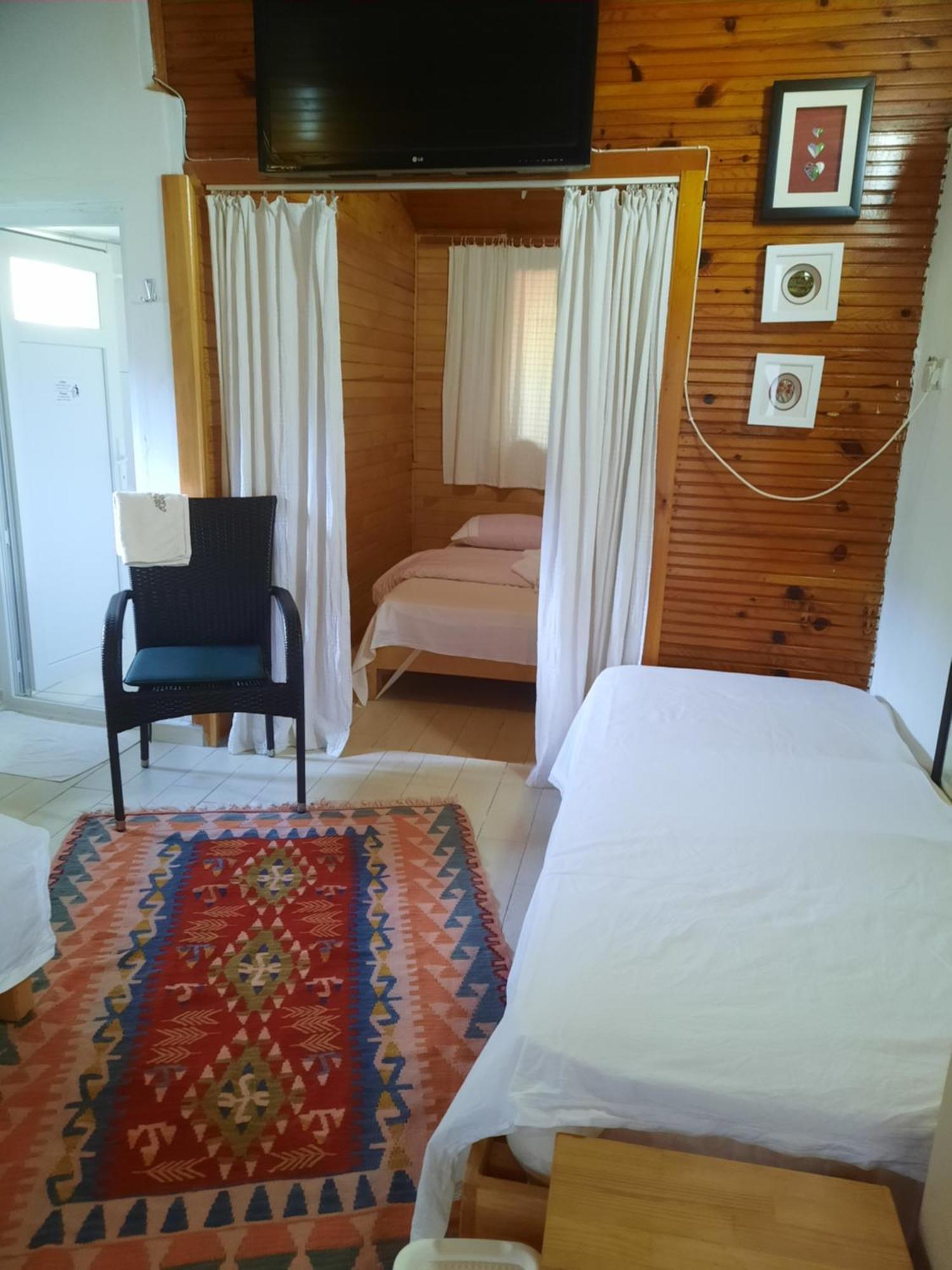 Cirali Kus Yuvasi Bed & Breakfast Phòng bức ảnh