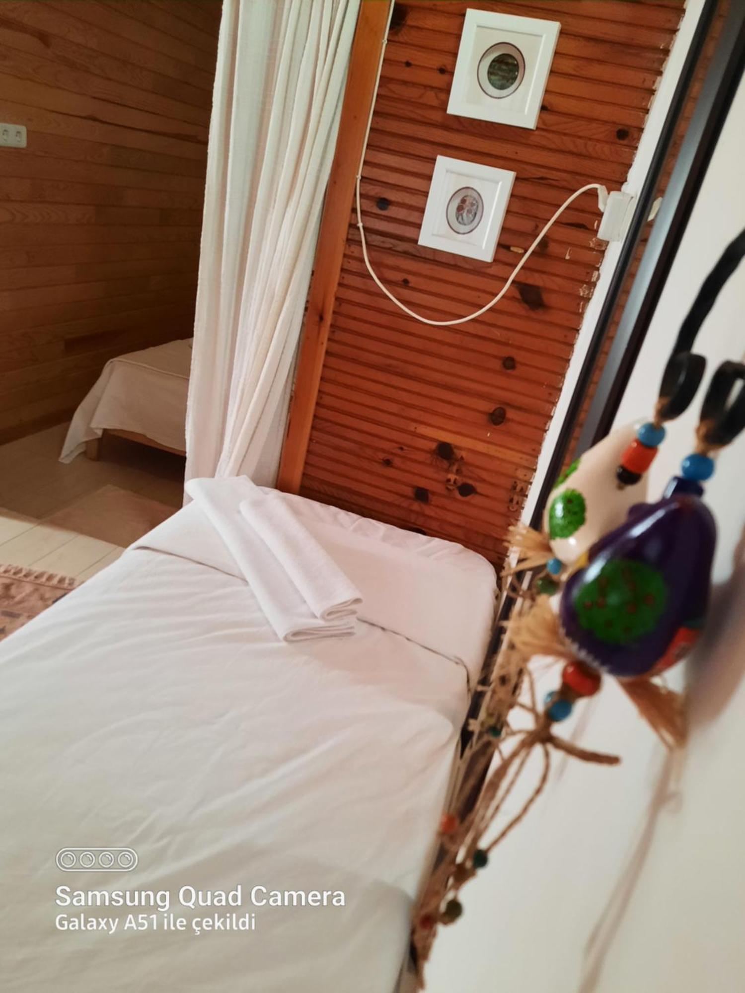 Cirali Kus Yuvasi Bed & Breakfast Phòng bức ảnh
