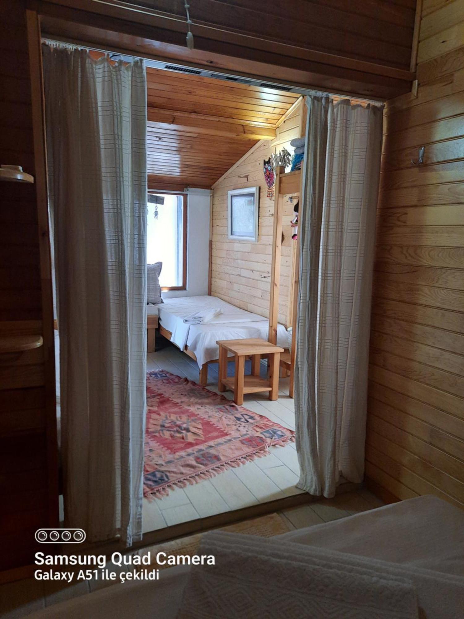 Cirali Kus Yuvasi Bed & Breakfast Phòng bức ảnh
