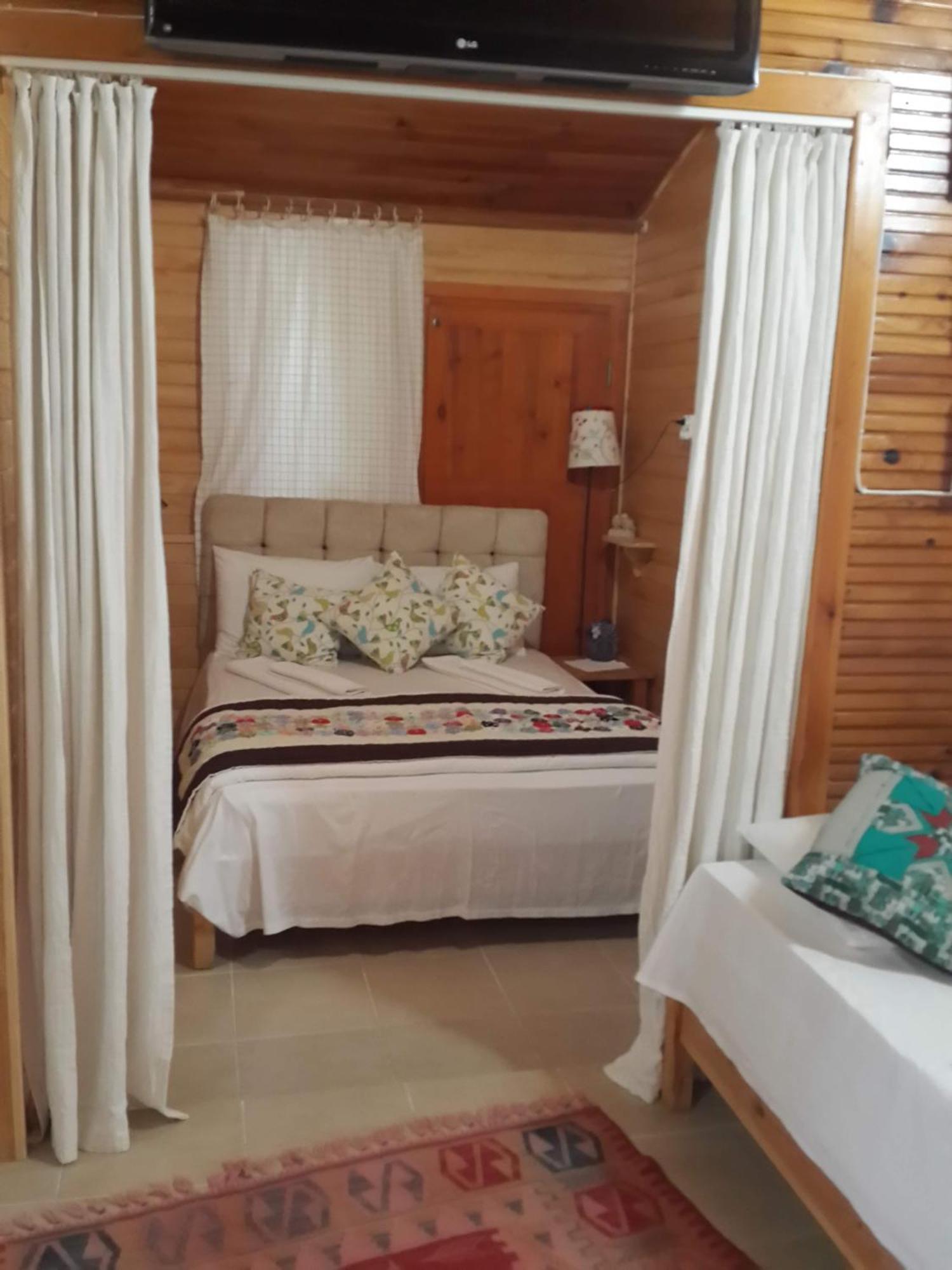 Cirali Kus Yuvasi Bed & Breakfast Phòng bức ảnh